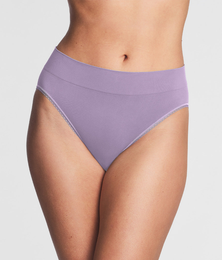 Wacoal Customer Favorite - Feeling Flexible Hi Cut - Orchid Bloom