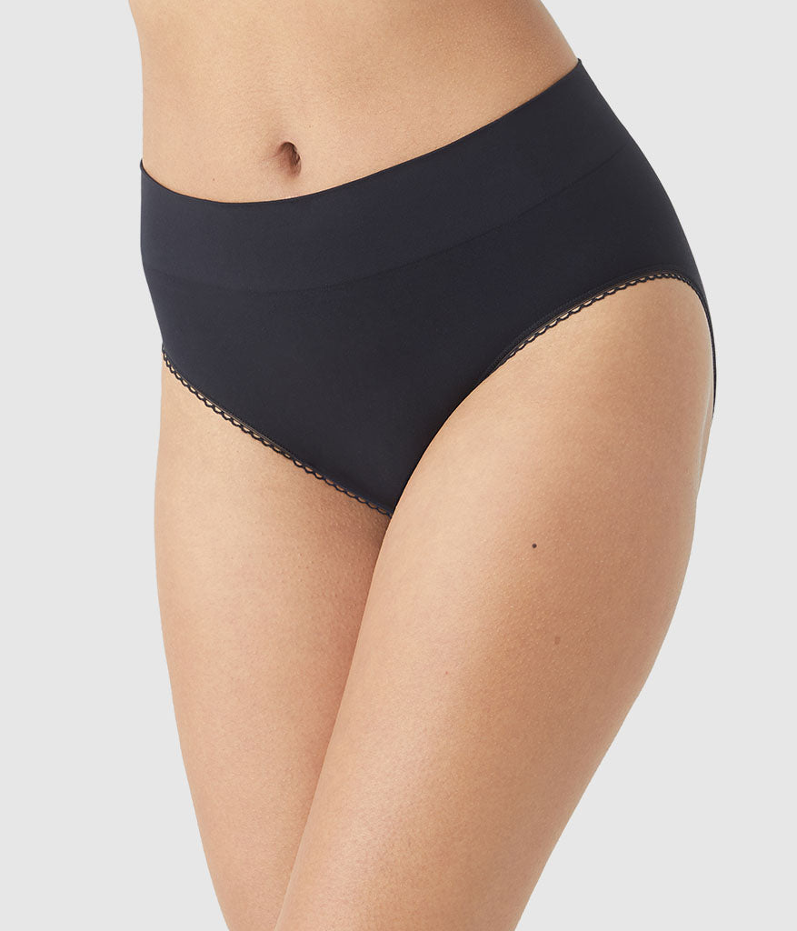 Wacoal Smart Buy - Feeling Flexible Hi-Cut - Black