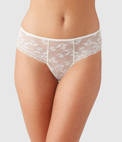 Wacoal New - Lifted In Luxury Hipster - Egret