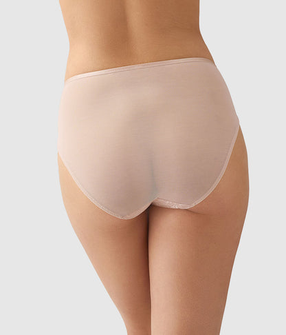 Wacoal Hot Sale - Full Bloom Hi-Cut - Rose Dust