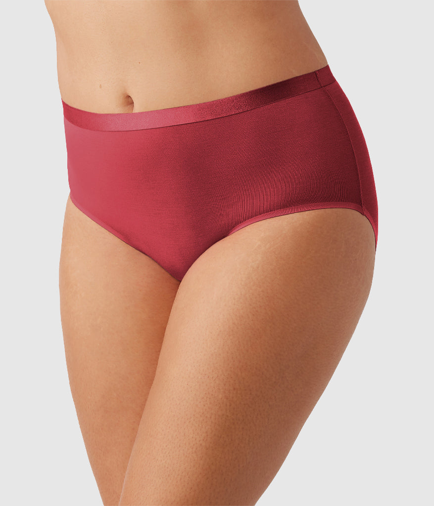 Wacoal Quality - Tailored Finish Brief - Regina Red