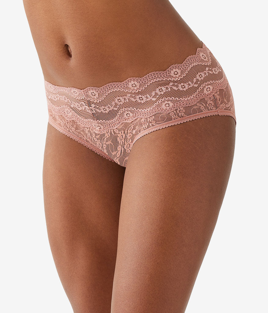 Wacoal Hot Sale - Lace Kiss Hipster - Burlwood
