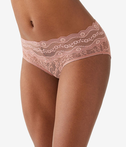 Wacoal Hot Sale - Lace Kiss Hipster - Burlwood