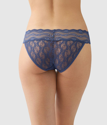 Wacoal Great Value - Lace Kiss Bikini - Crown Blue