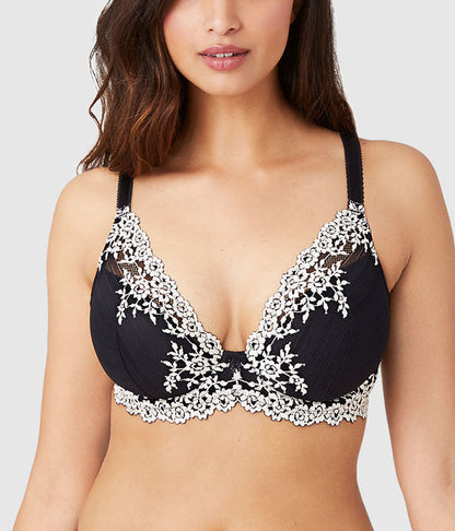 Wacoal Classic - Embrace Lace® Plunge Bra - Black