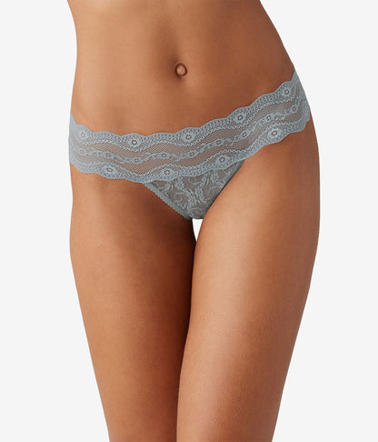 Wacoal Exclusive - Lace Kiss Thong - Abyss