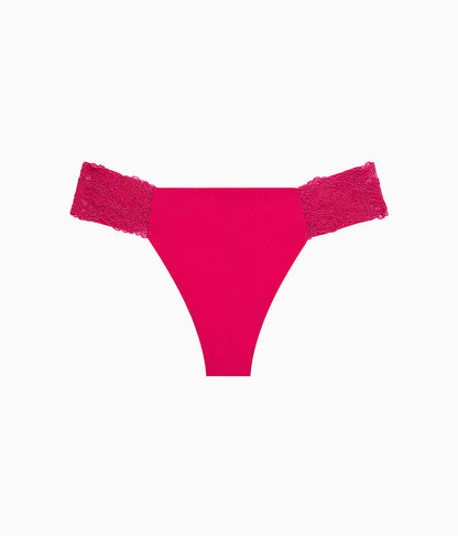 Wacoal New - b.bare Thong - Cerise